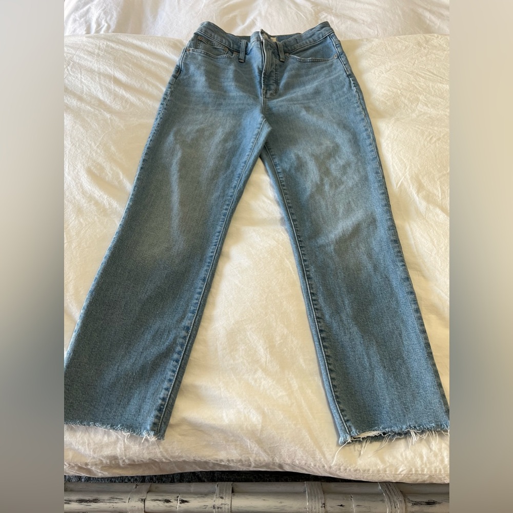 Madewell The Perfect Vintage Jean Ellicott Wash Raw Hem Blue Denim Size 28.